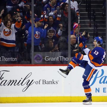 Who will win the Calder Trophy?