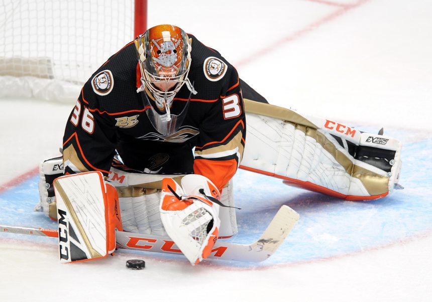 Point Shot: The Ducks Dubious Streak continues
