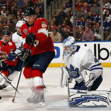 Leafs Goalies Can’t Stop What They Can’t See And It’s a Big Problem Right Now.