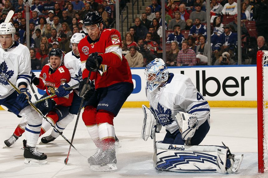 Leafs Goalies Can’t Stop What They Can’t See And It’s a Big Problem Right Now. Leafs Goalies Can’t Stop What They Can’t See And It’s a Big Problem Right Now.