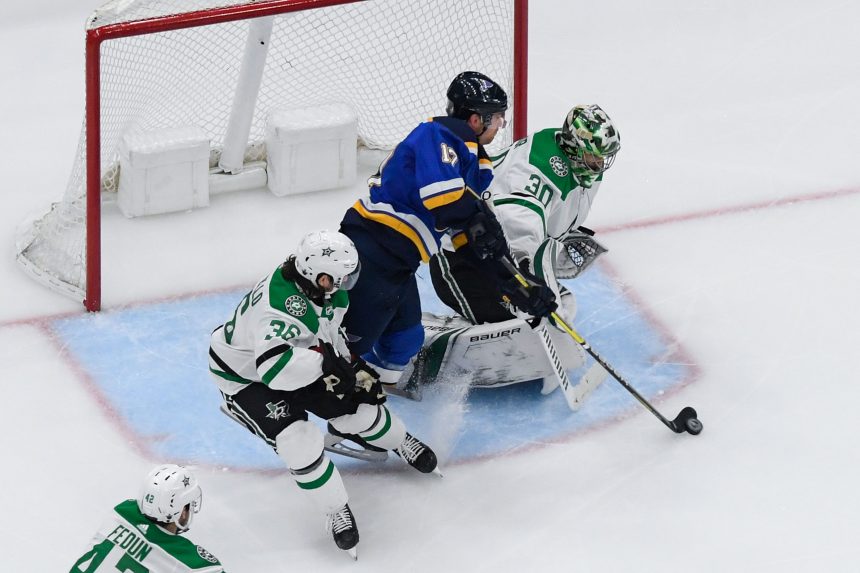 Jaden Schwartz Has Morphed Into a Net-Front Presence in the Playoffs