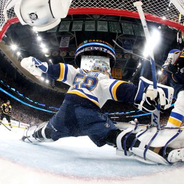 Jordan Binnington Steals Game 5 In Boston